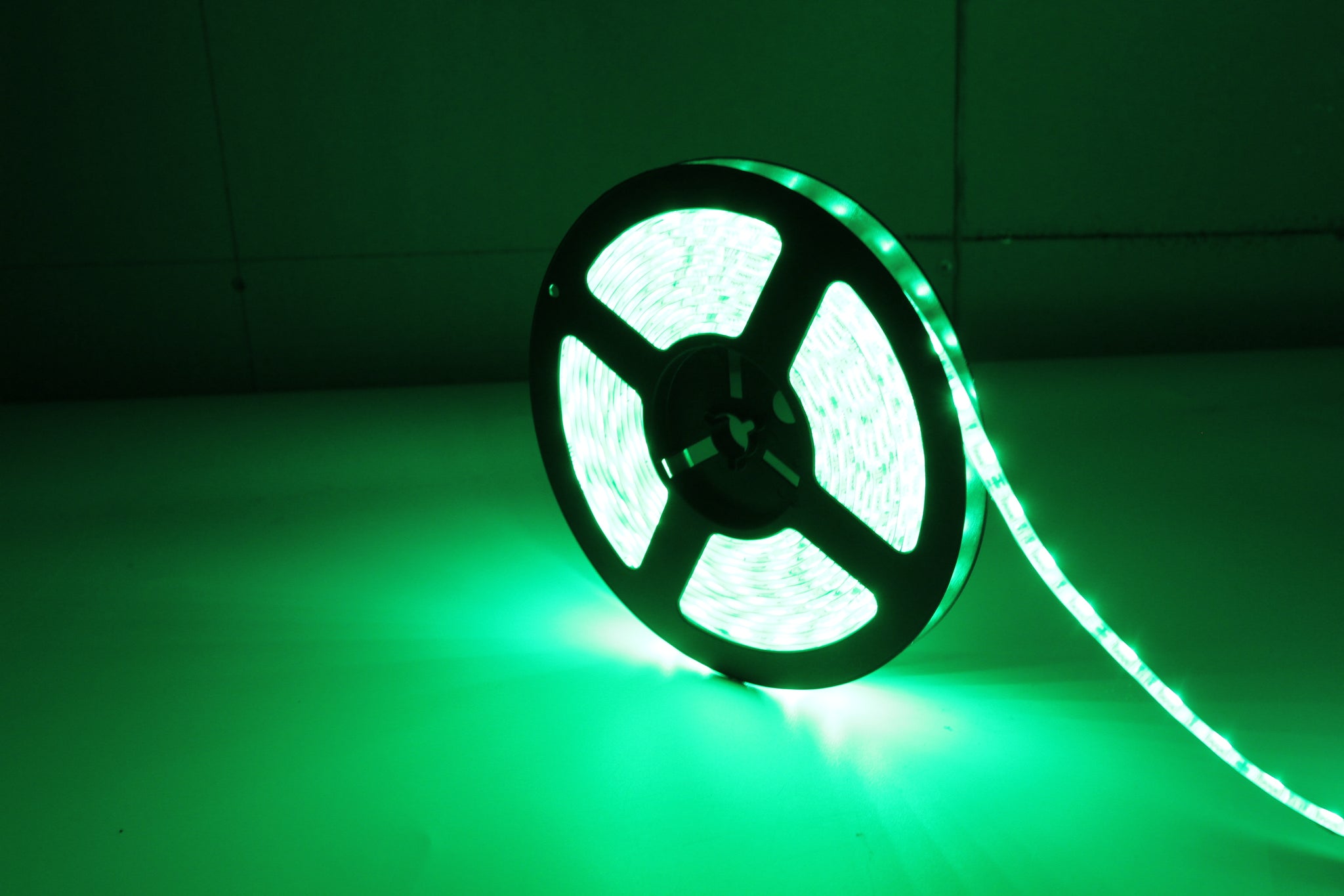 Outdoor RGB LED Strip, feet - The Smartest House